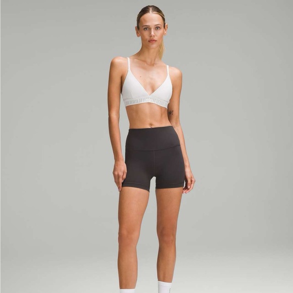 Lululemon license to train bra - Picture 7 of 11